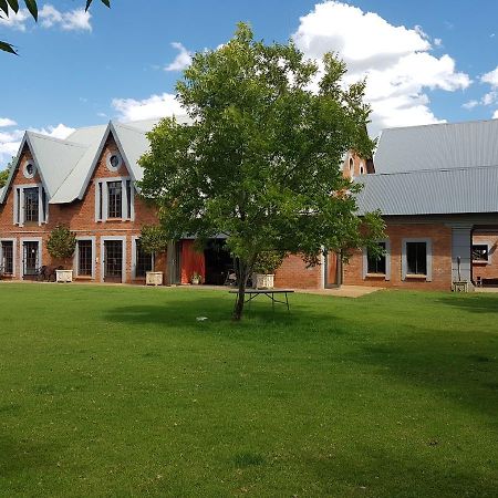 Millstream Inn Guest House Skeerpoort Luaran gambar